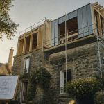 Surélévation maison ancienne en travaux