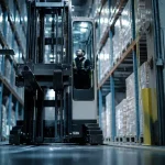 CACES 6 : chariot à poste de conduite élevable en entrepôt