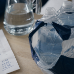 tva eau 20% bouteille jetable, pas pour le robinet